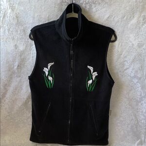 Timberline Colorado Authentic Outerwear Black Vest with Floral Embroidery.